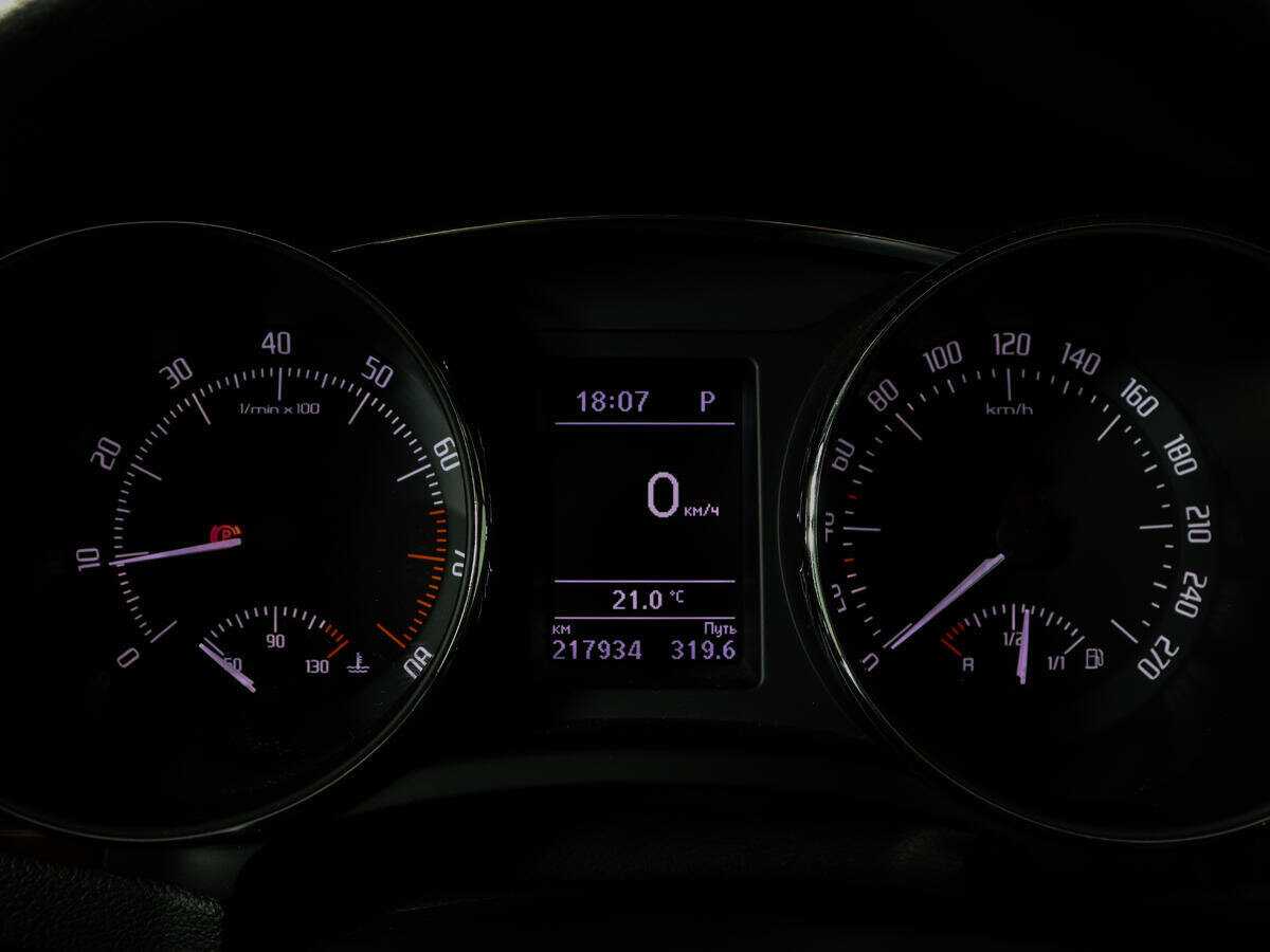 Skoda Superb б/у, 2014, Роботизированная. Фото: #10