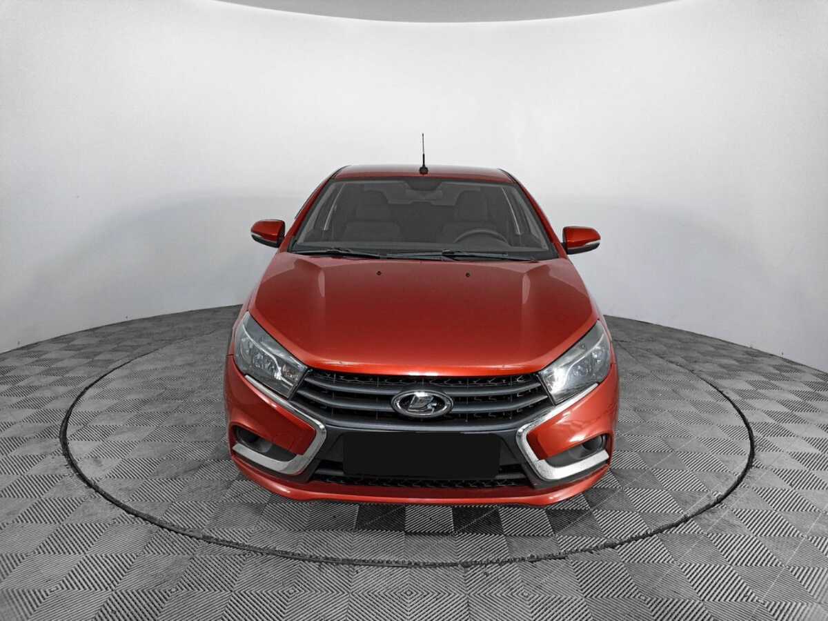 Lada (ВАЗ) Vesta б/у, 2017, Механическая. Фото: #1