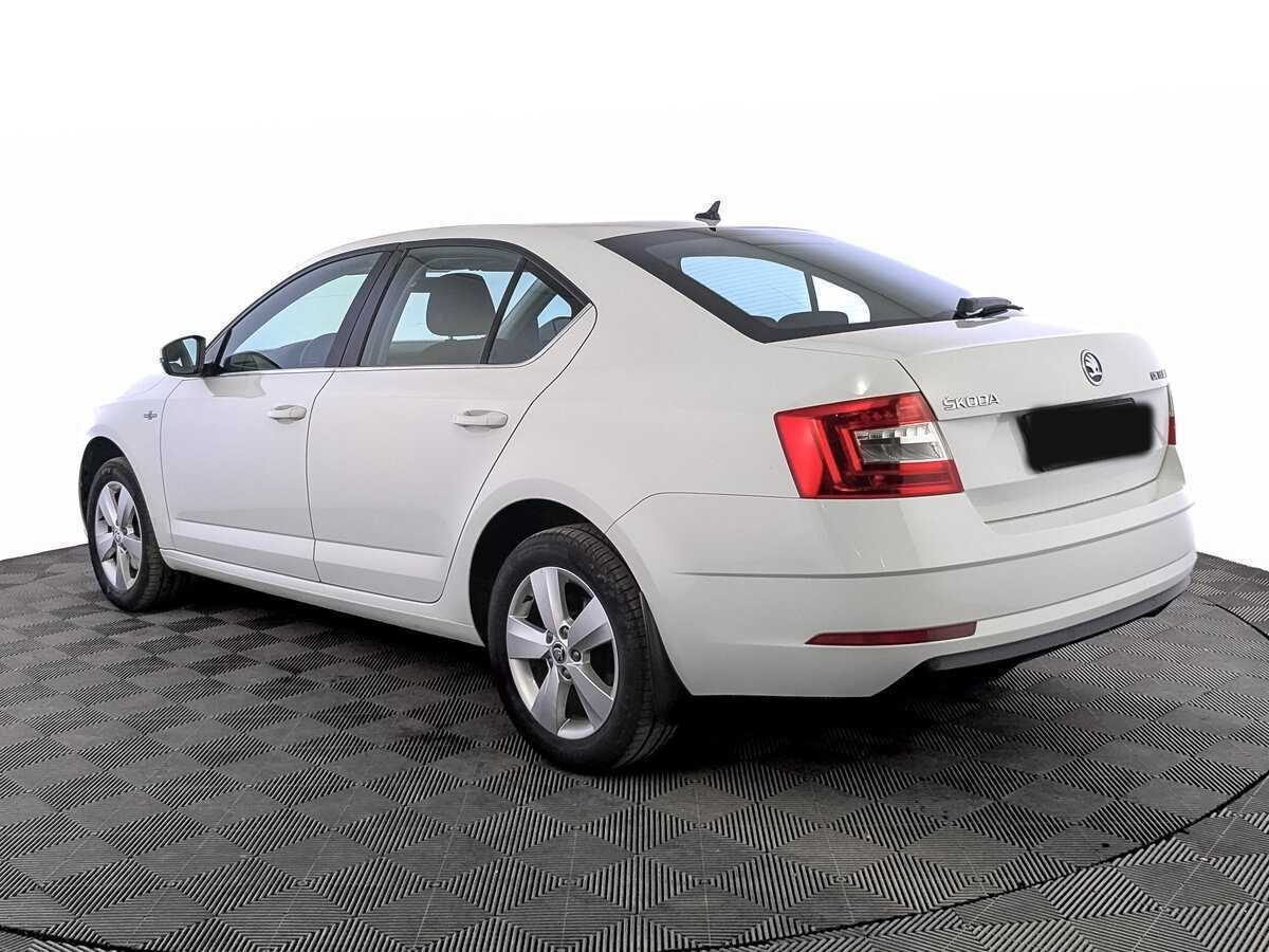 Skoda Octavia б/у, 2020, Автоматическая. Фото: #6