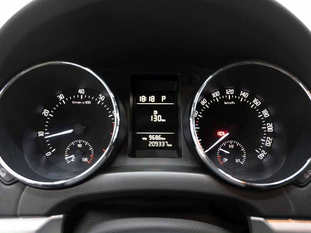 Skoda Yeti б/у, 2014, Роботизированная. Фото: #13