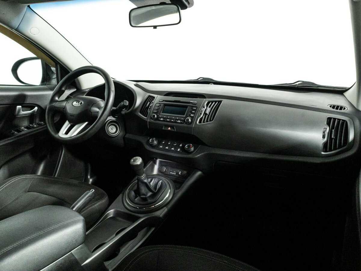 Kia Sportage б/у, 2012, Механическая. Фото: #8