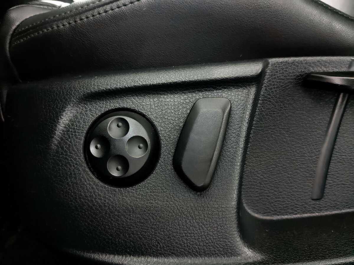 Volkswagen Passat CC б/у, 2013, Роботизированная. Фото: #18