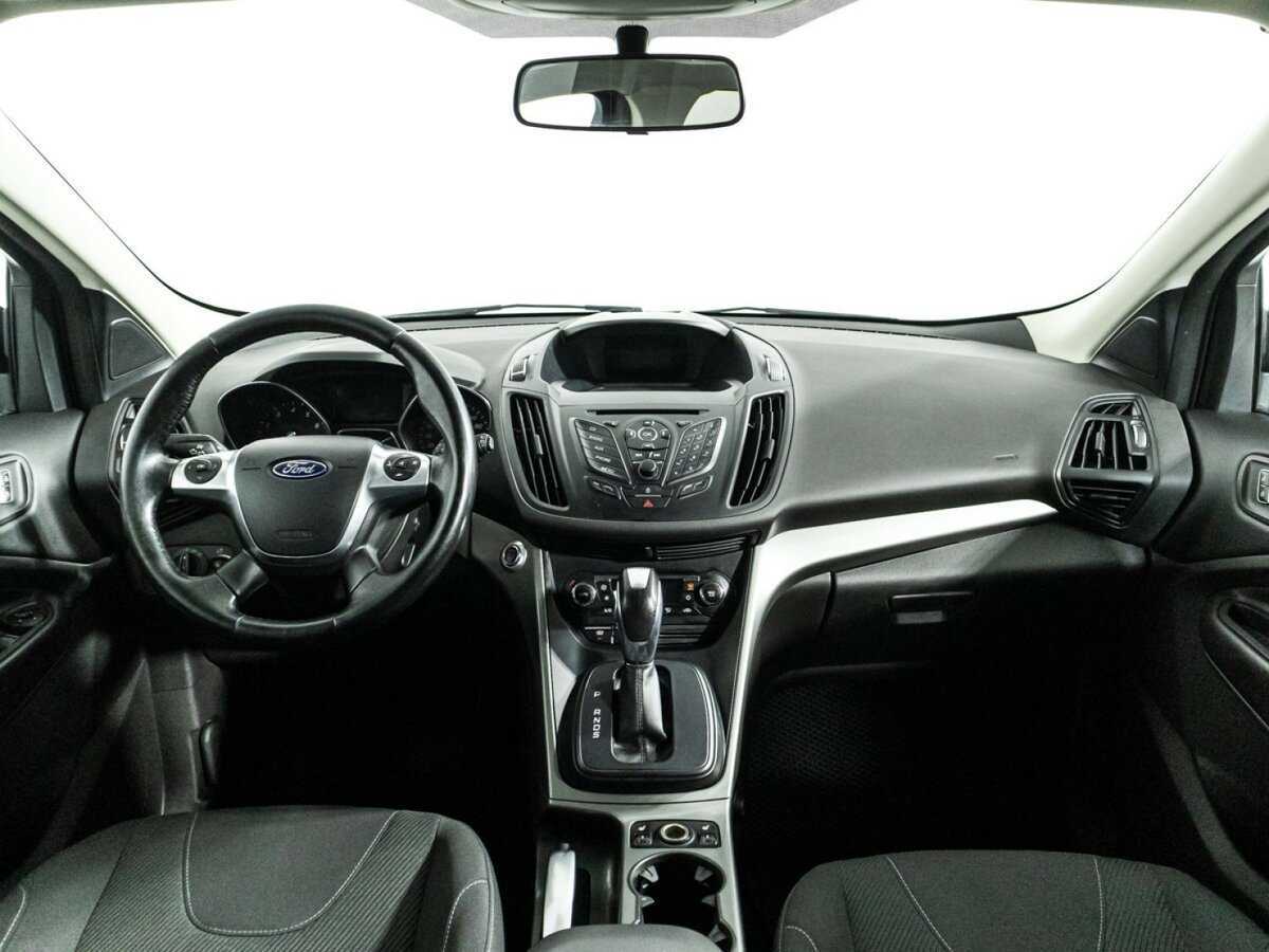 Ford Kuga б/у, 2015, Автоматическая. Фото: #12