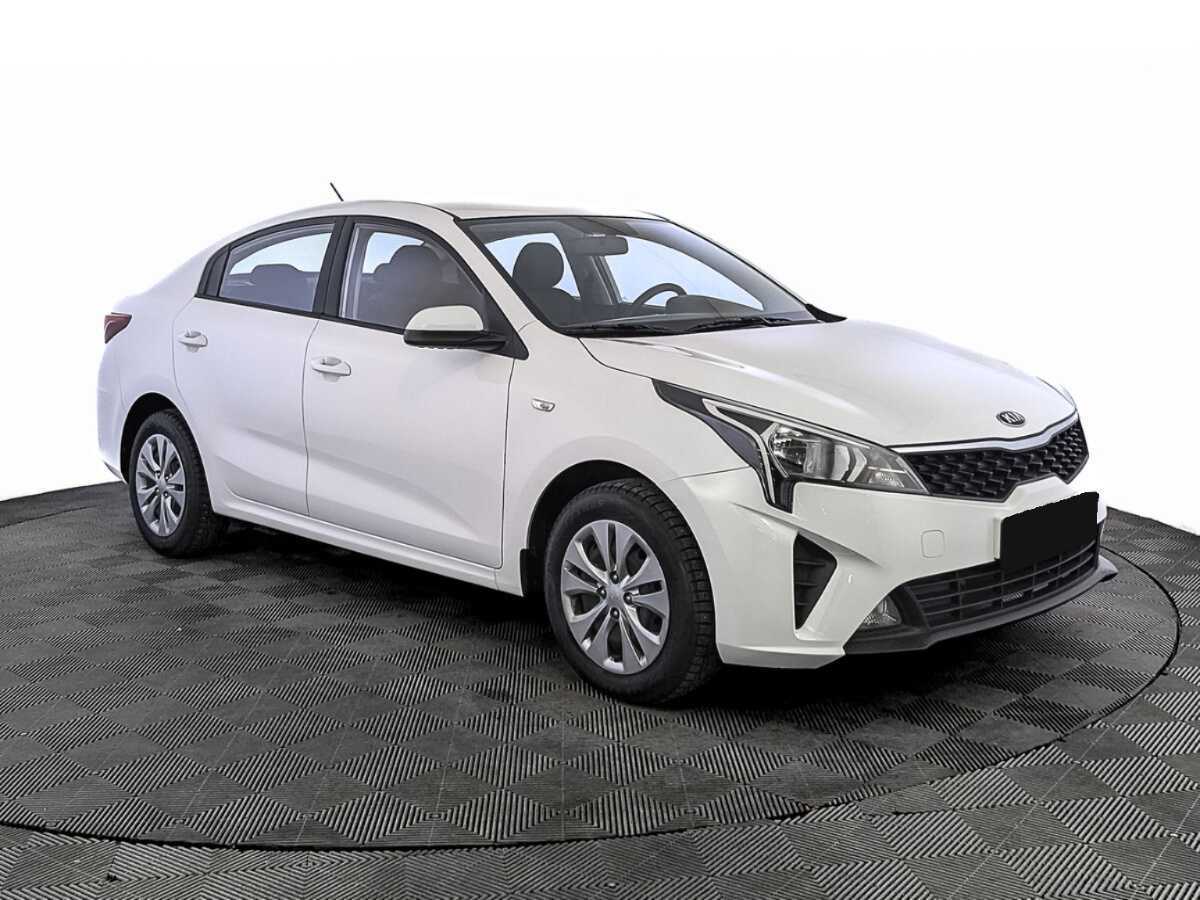 Kia Rio б/у, 2021, Автоматическая. Фото: #2