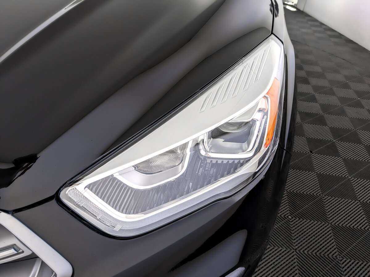 Ford Kuga б/у, 2016, Автоматическая. Фото: #16