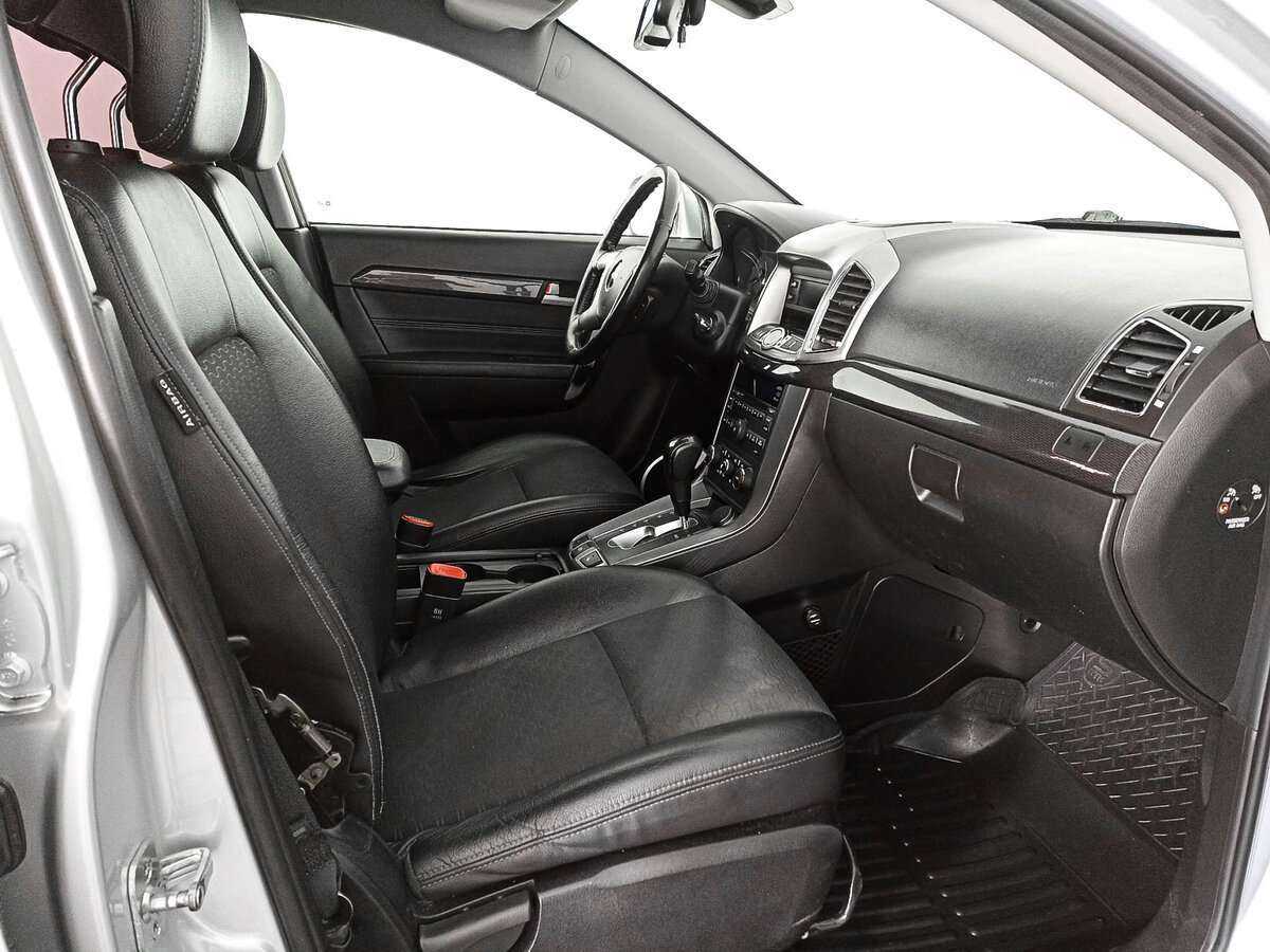 Chevrolet Captiva б/у, 2015, Автоматическая. Фото: #8