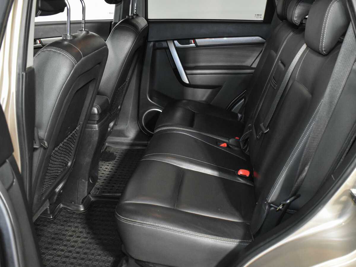 Chevrolet Captiva б/у, 2012, Автоматическая. Фото: #8