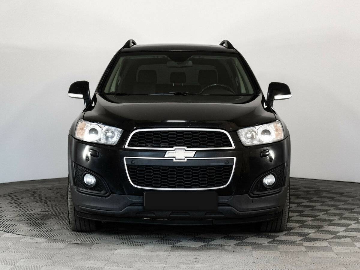 Chevrolet Captiva б/у, 2015, Автоматическая. Фото: #1