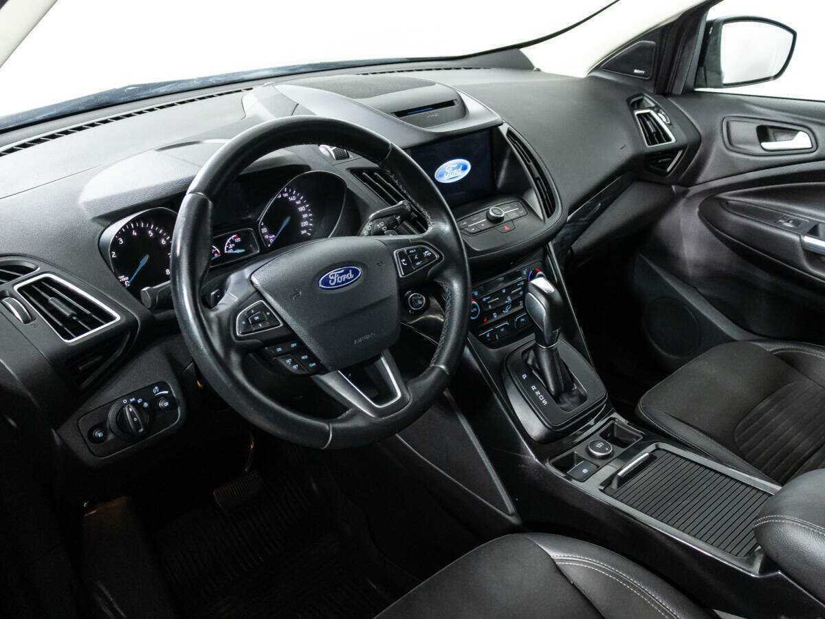 Ford Kuga б/у, 2017, Автоматическая. Фото: #10