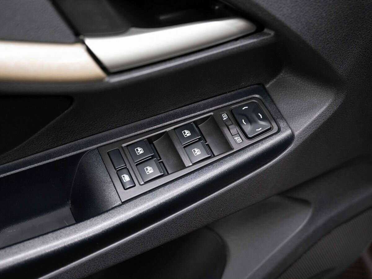 Lada (ВАЗ) Vesta б/у, 2018, Механическая. Фото: #18