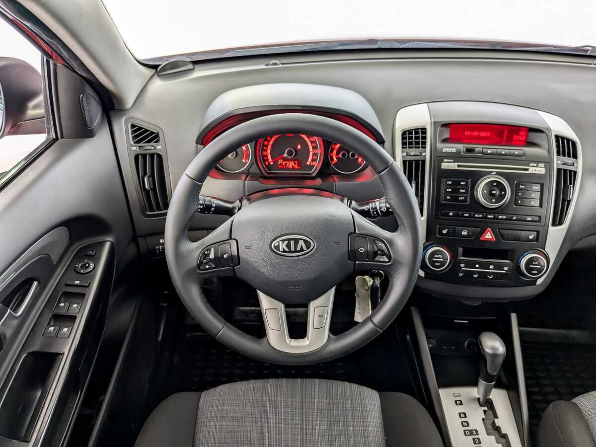 Kia Ceed б/у, 2012, Автоматическая. Фото: #16