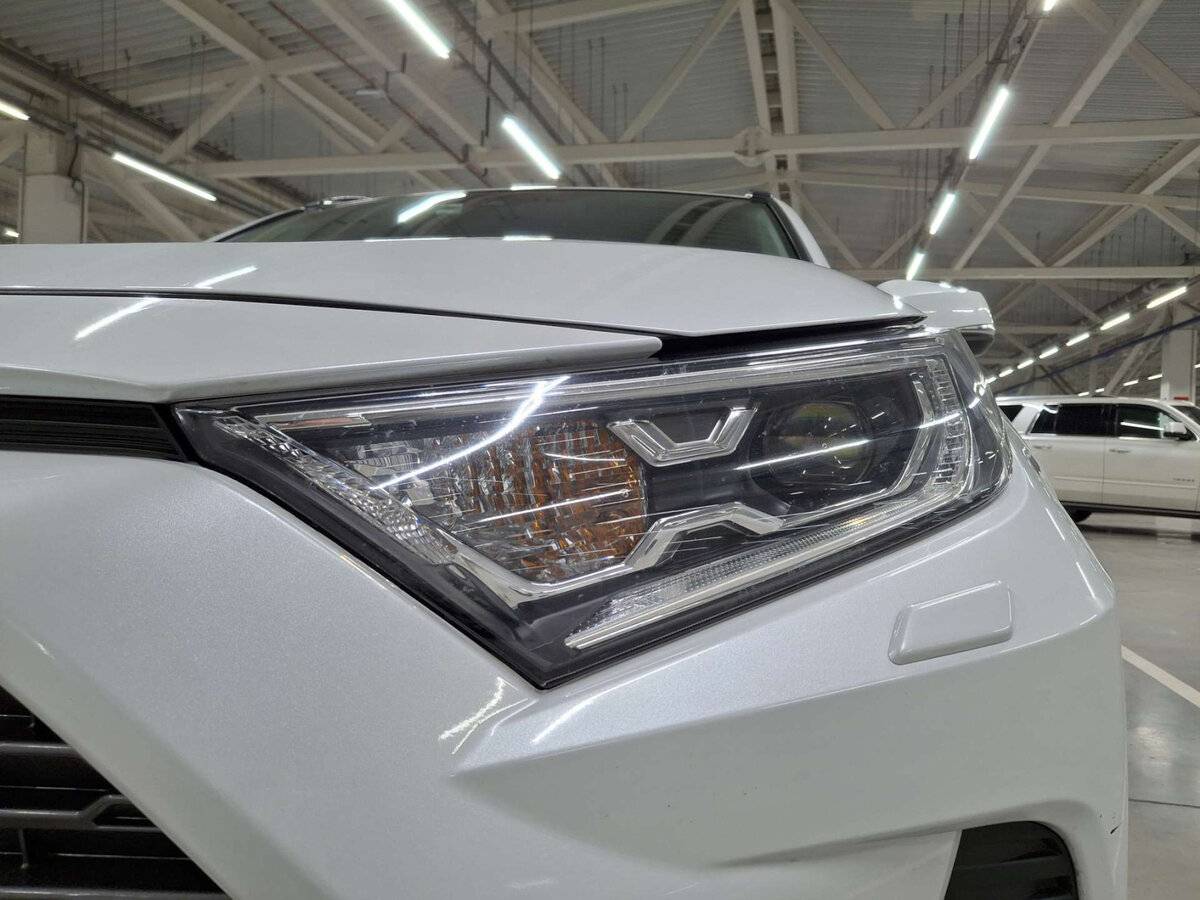 Toyota RAV4 б/у, 2021, Вариатор. Фото: #15