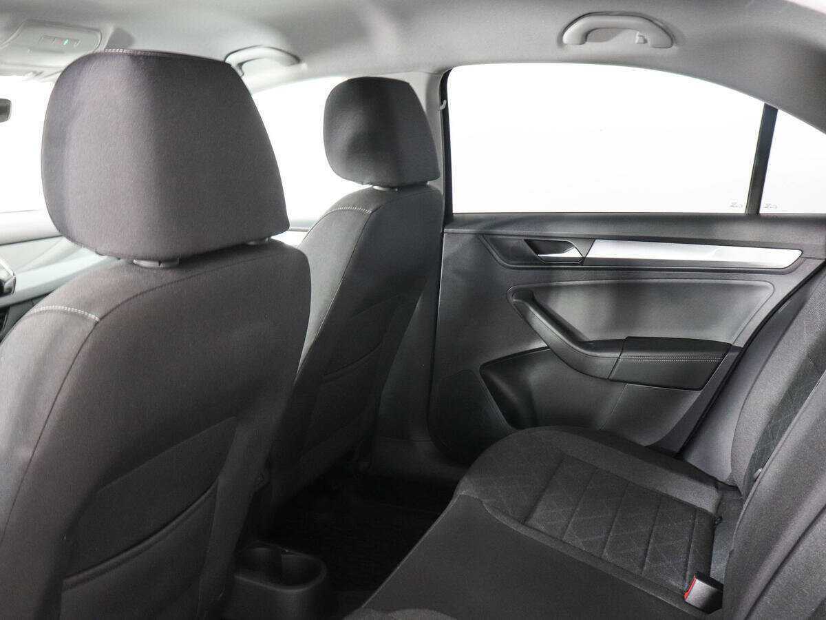 Volkswagen Polo б/у, 2021, Автоматическая. Фото: #11