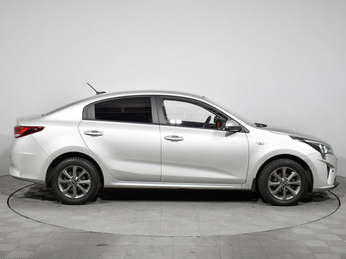 Kia Rio б/у, 2020, Автоматическая. Фото: #3