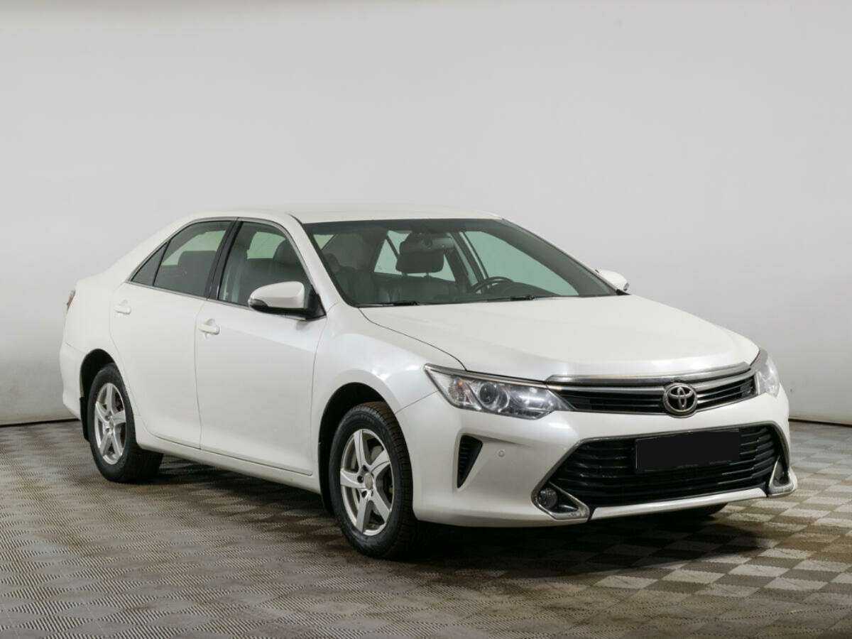 Toyota Camry б/у, 2016, Автоматическая. Фото: #2