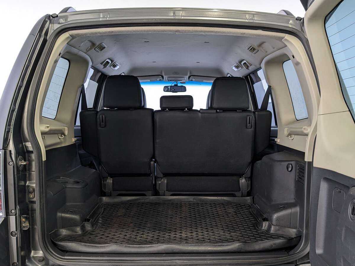 Mitsubishi Pajero б/у, 2013, Автоматическая. Фото: #9