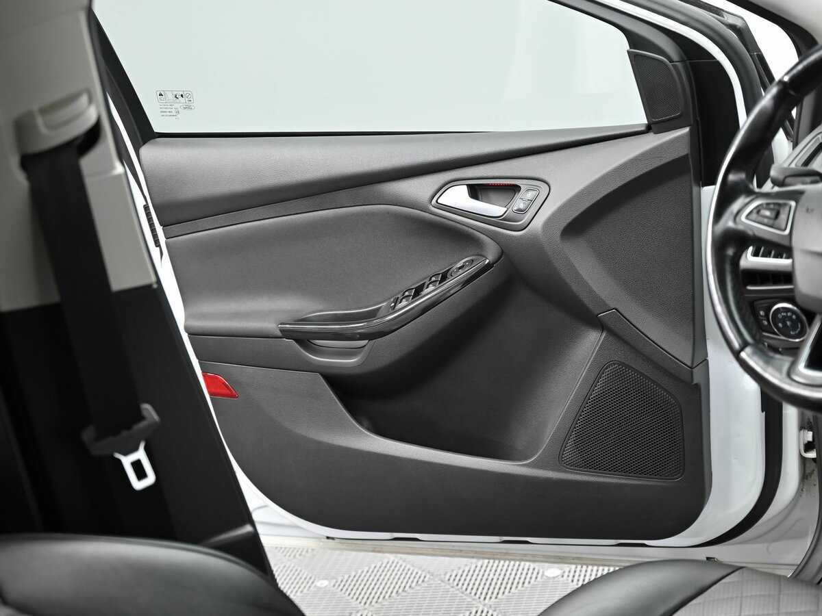 Ford Focus б/у, 2018, Автоматическая. Фото: #5