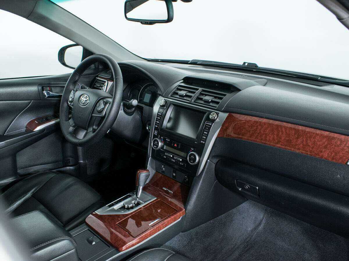 Toyota Camry б/у, 2012, Автоматическая. Фото: #8
