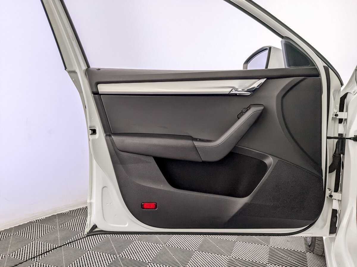 Skoda Octavia б/у, 2018, Роботизированная. Фото: #18