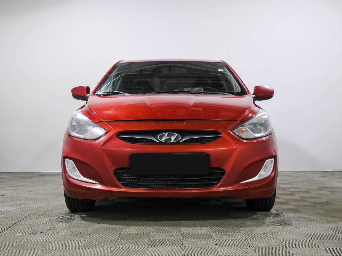 Hyundai Solaris б/у, 2012, Автоматическая. Фото: #1