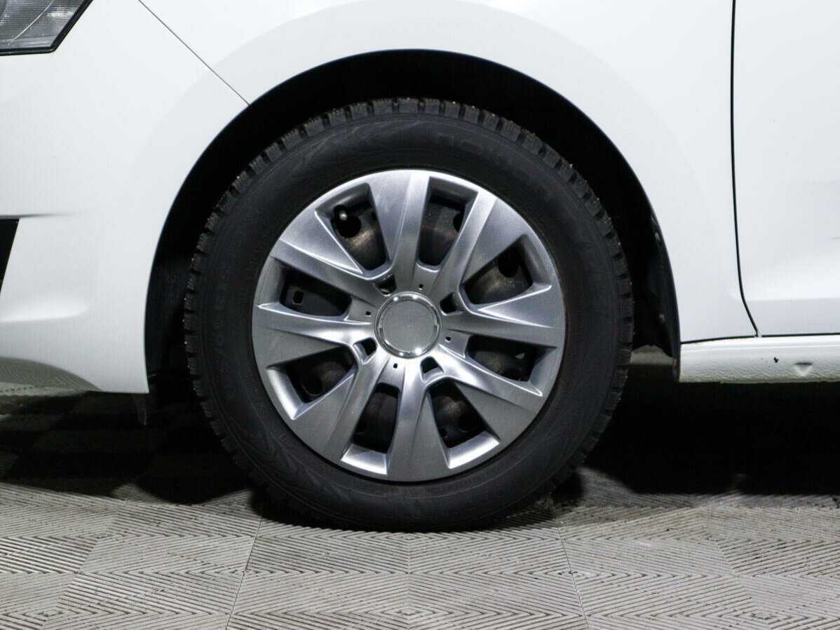 Skoda Rapid б/у, 2019, Механическая. Фото: #12