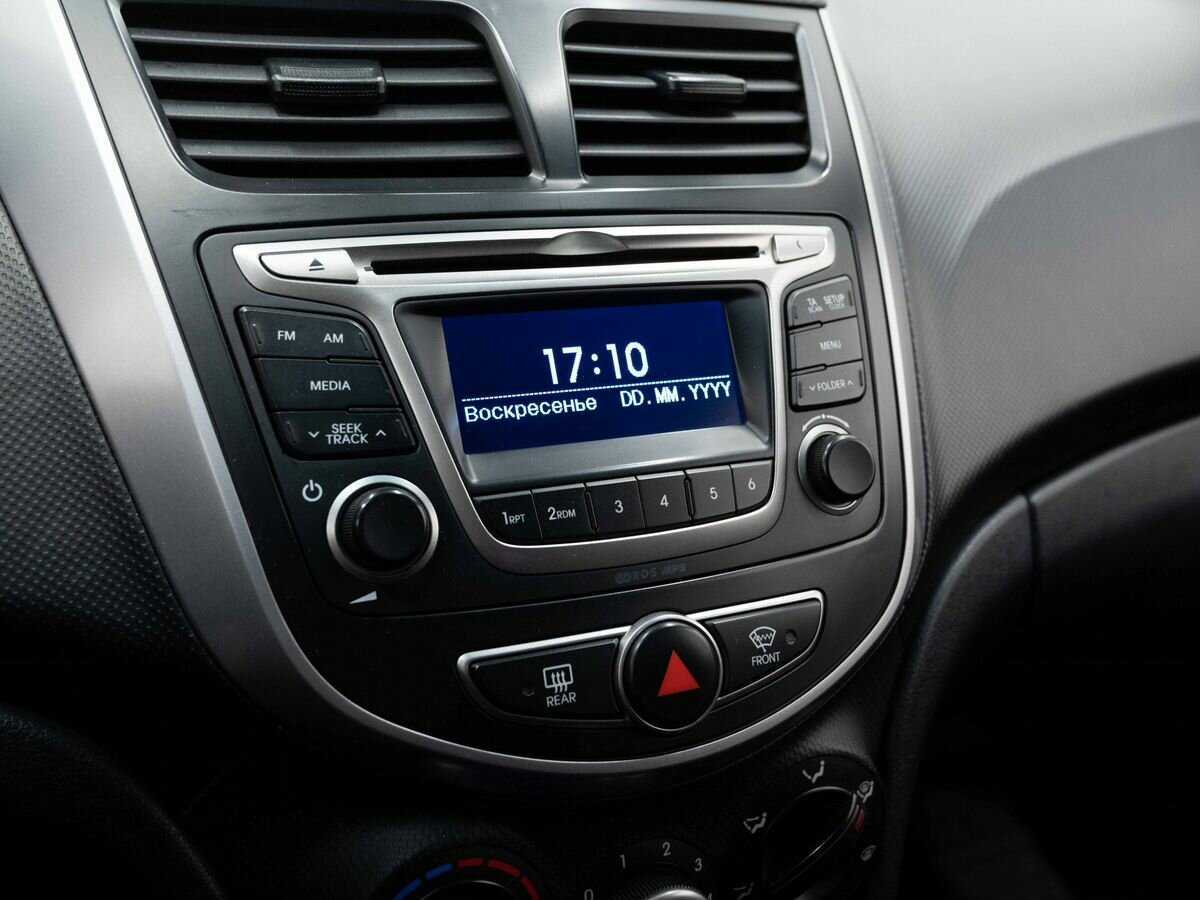 Hyundai Solaris б/у, 2015, Автоматическая. Фото: #14