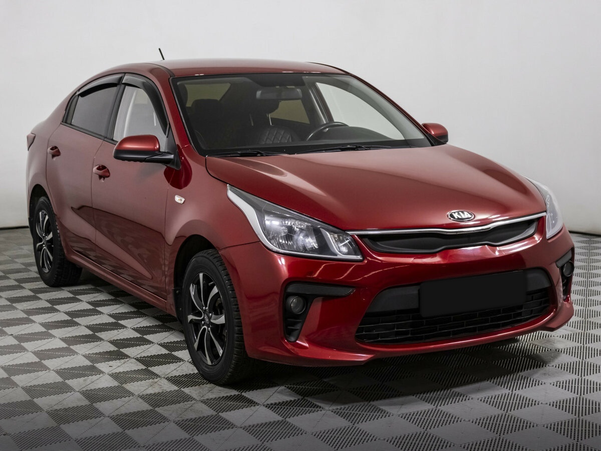 Kia Rio б/у, 2018, Автоматическая. Фото: #2