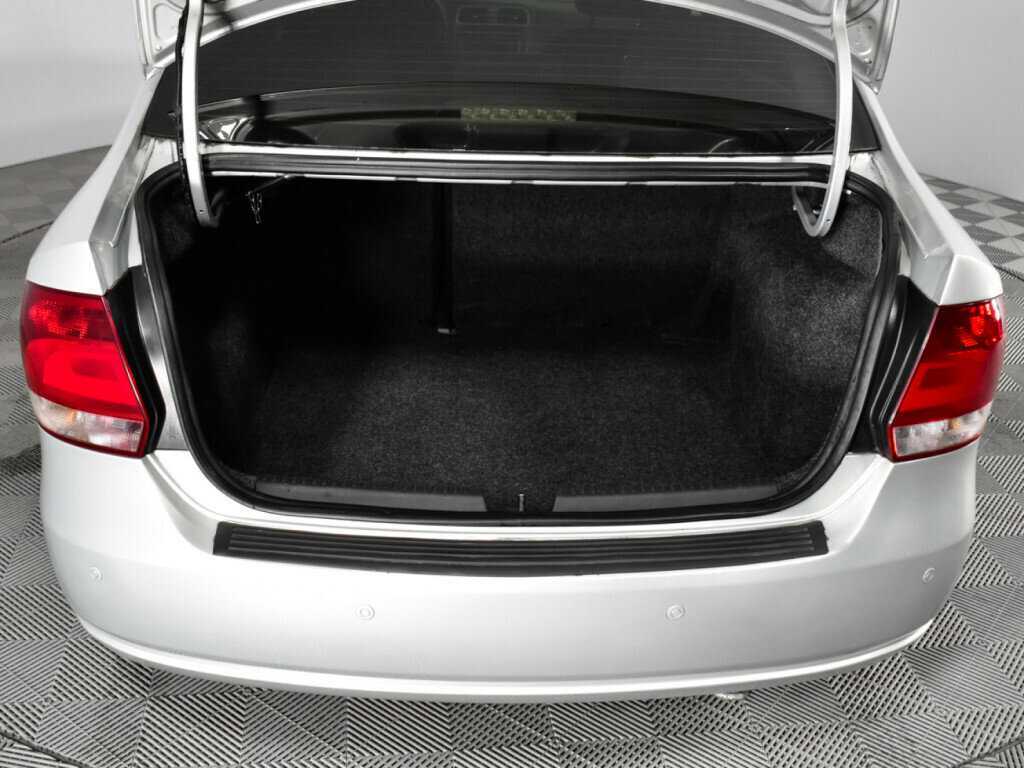 Volkswagen Polo б/у, 2015, Механическая. Фото: #14