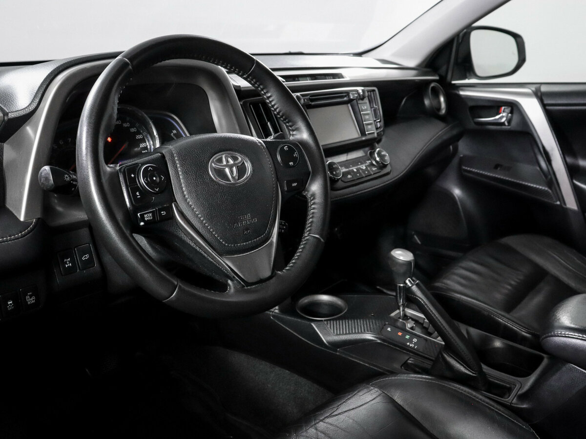 Toyota RAV4 б/у, 2013, Автоматическая. Фото: #13