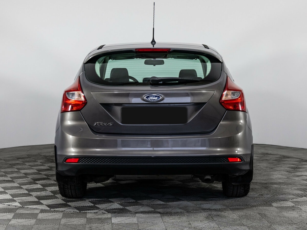 Ford Focus б/у, 2014, Механическая. Фото: #4