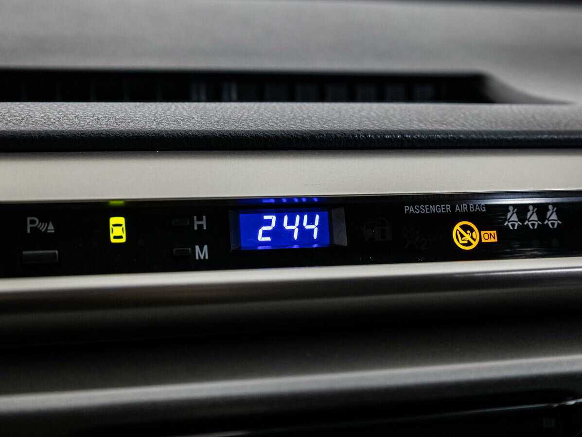 Toyota RAV4 б/у, 2012, Вариатор. Фото: #8