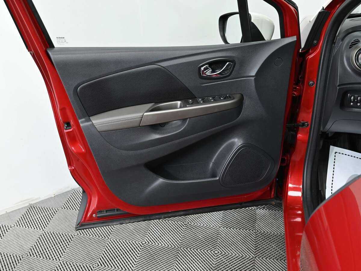 Renault Kaptur б/у, 2019, Вариатор. Фото: #6