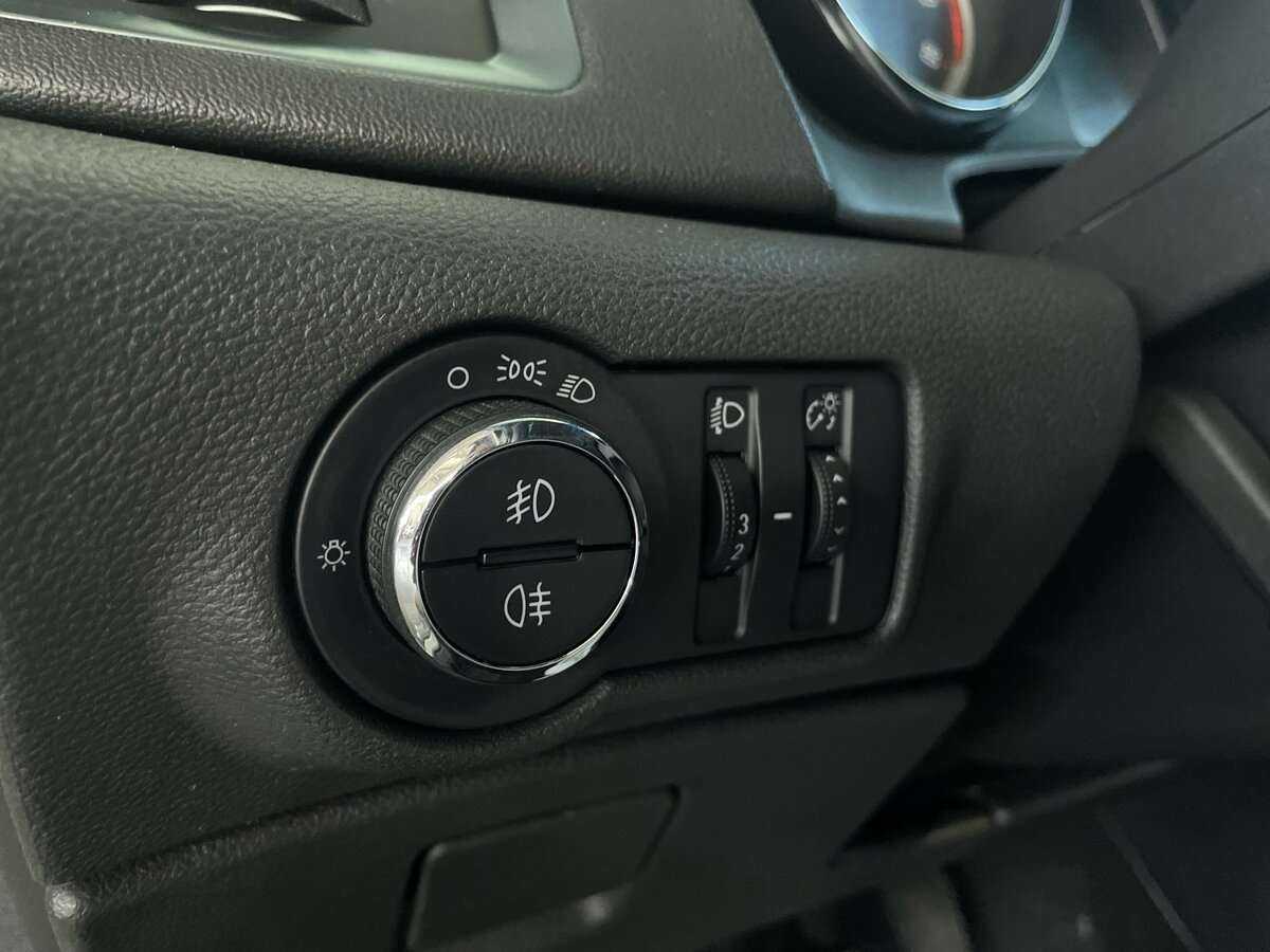 Opel Astra б/у, 2012, Автоматическая. Фото: #14