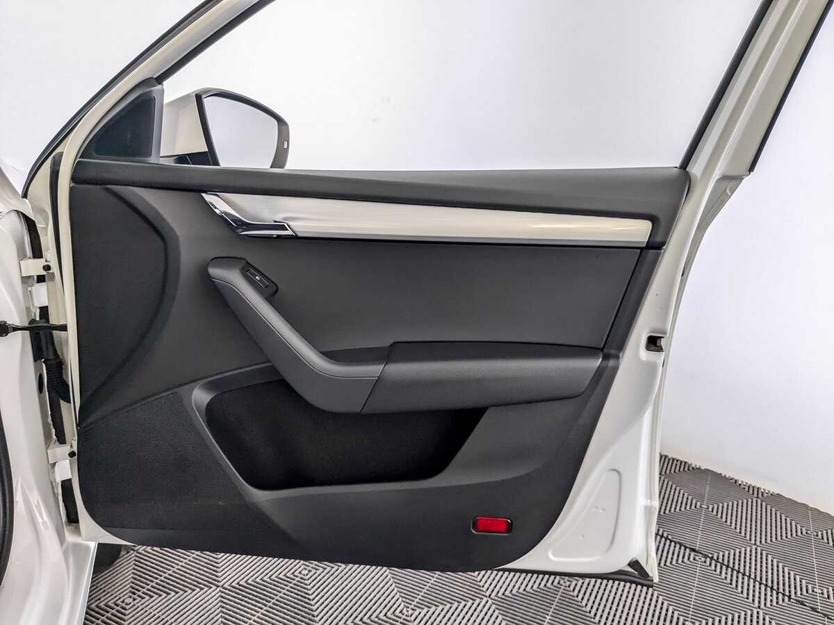Skoda Octavia б/у, 2019, Автоматическая. Фото: #23