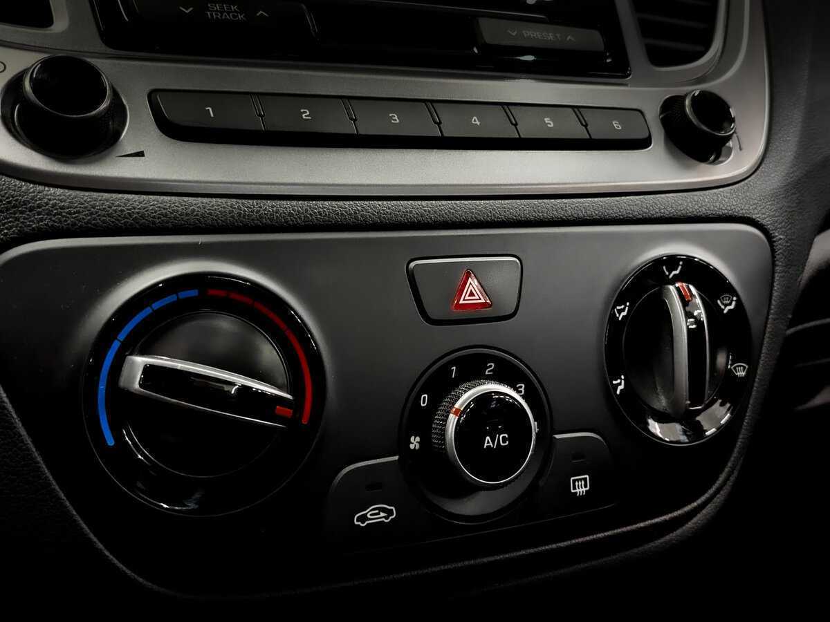 Hyundai Solaris б/у, 2019, Автоматическая. Фото: #22