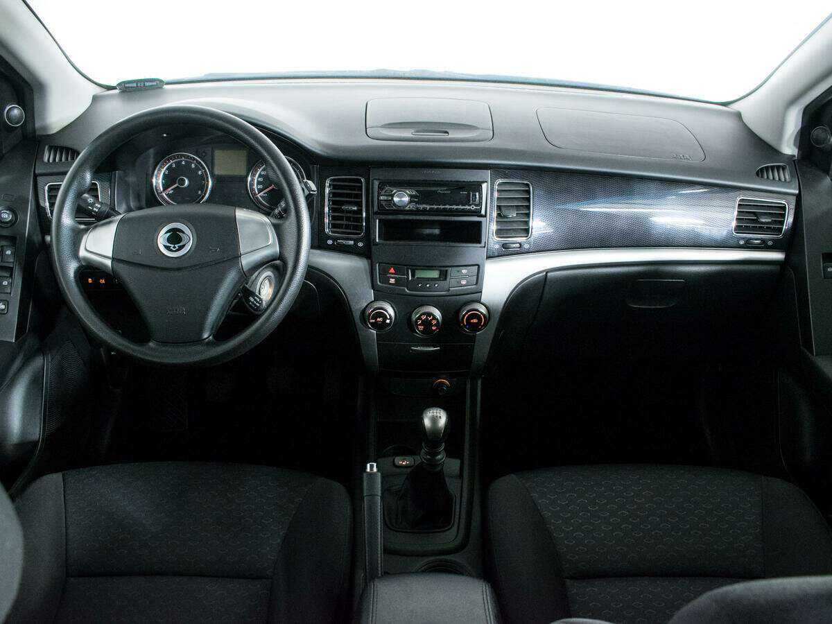 SsangYong Actyon б/у, 2012, Механическая. Фото: #11