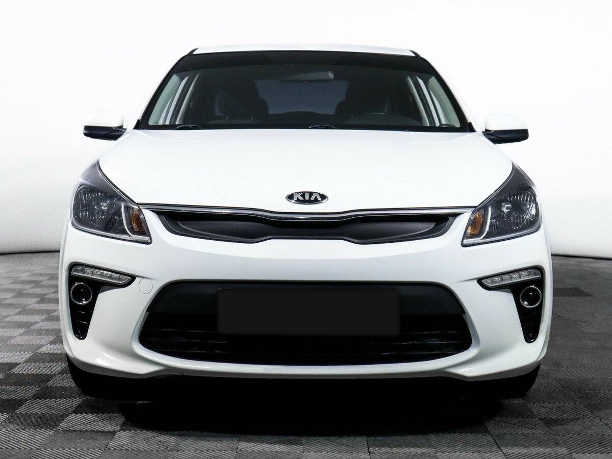 Kia Rio б/у, 2017, Автоматическая. Фото: #1