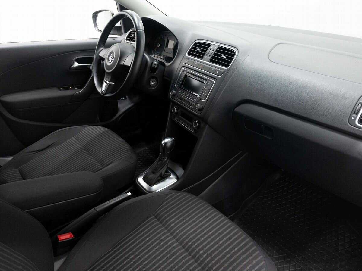 Volkswagen Polo б/у, 2014, Автоматическая. Фото: #9