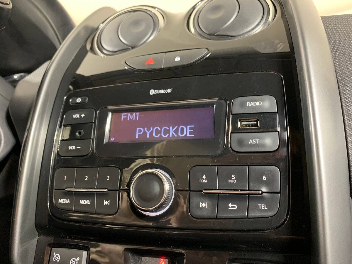 Renault Duster б/у, 2017, Механическая. Фото: #13