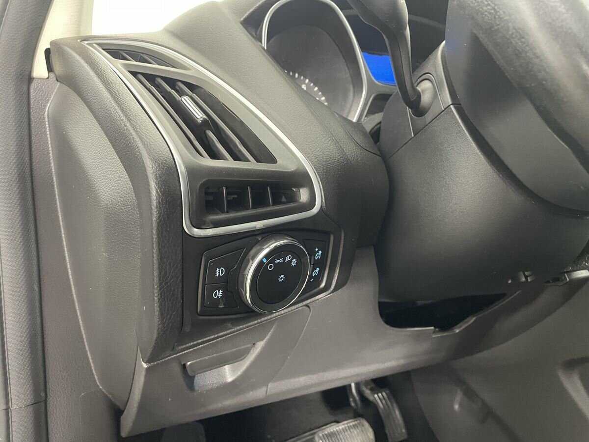 Ford Focus б/у, 2013, Роботизированная. Фото: #8