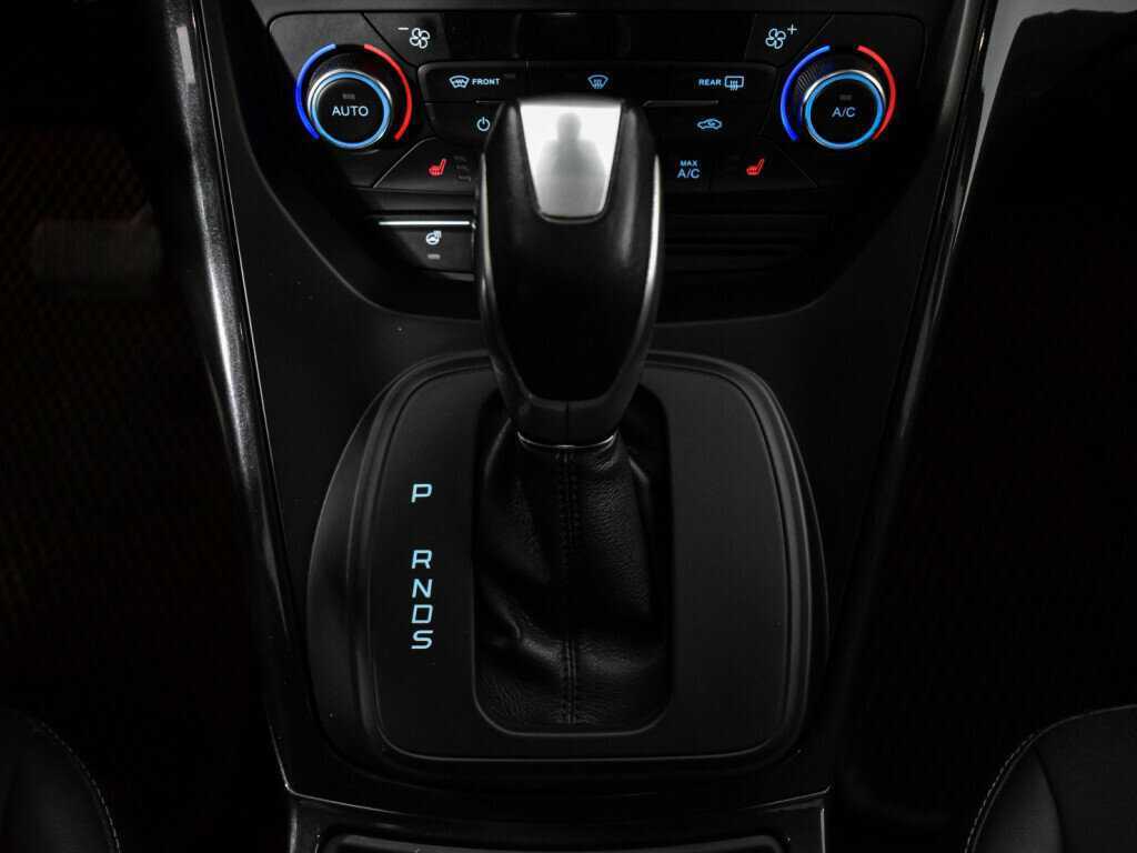 Ford Kuga б/у, 2017, Автоматическая. Фото: #10