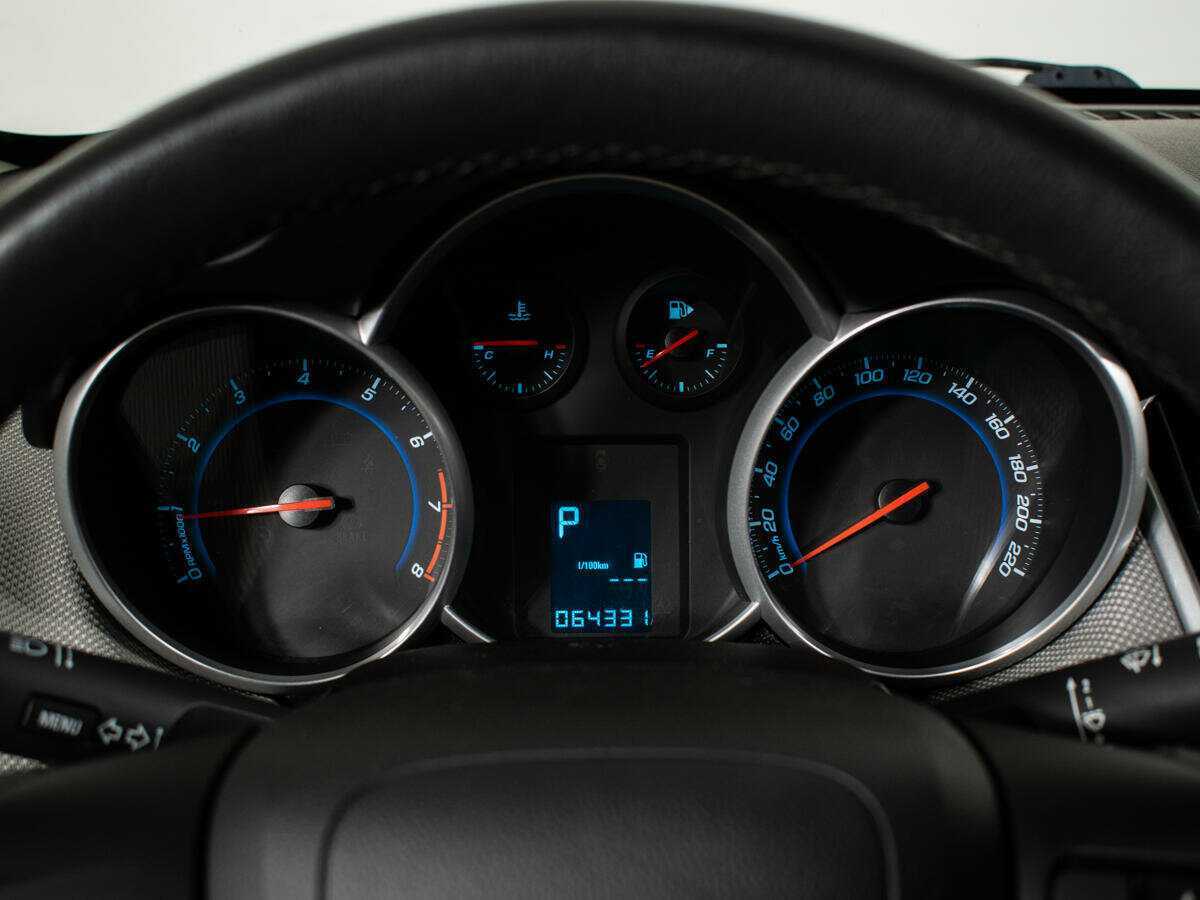 Chevrolet Cruze б/у, 2013, Автоматическая. Фото: #11