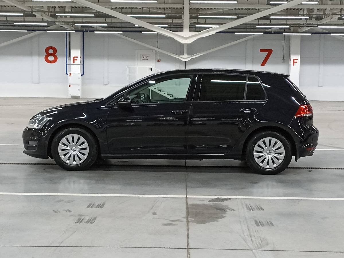 Volkswagen Golf б/у, 2013, Механическая. Фото: #7