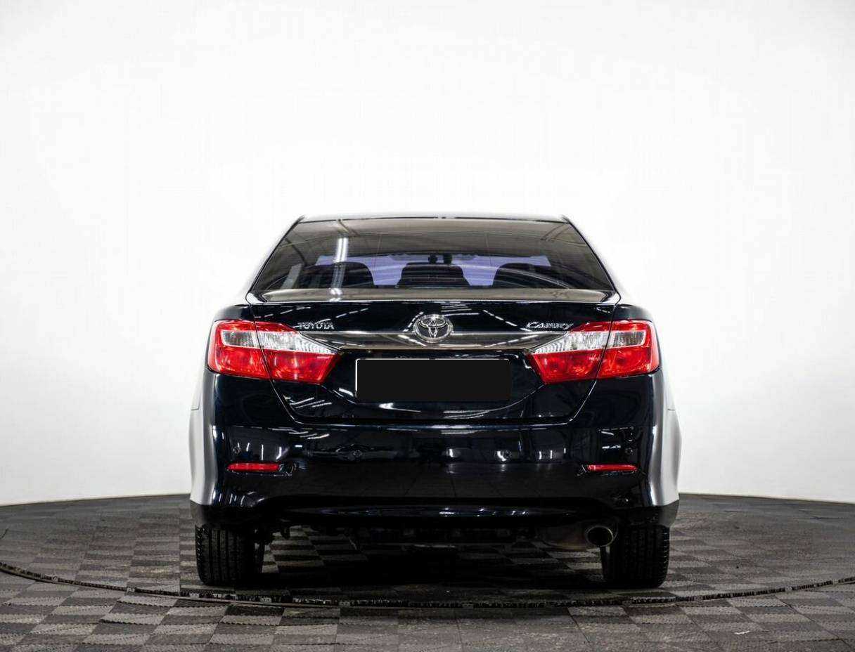 Toyota Camry б/у, 2014, Автоматическая. Фото: #4