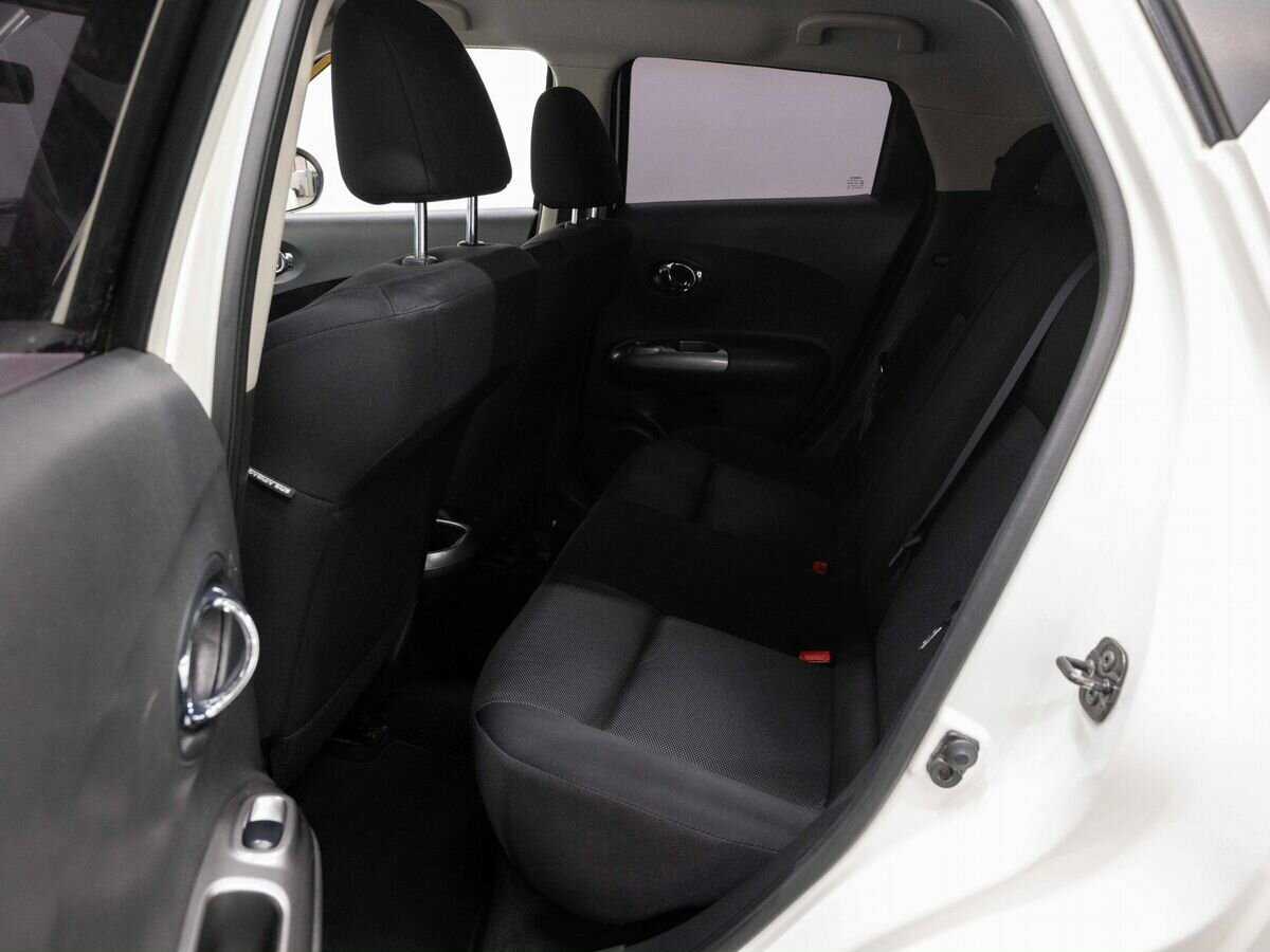 Nissan Juke б/у, 2012, Механическая. Фото: #10