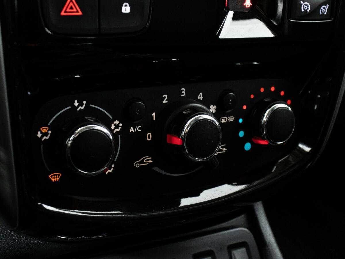 Nissan Terrano б/у, 2020, Автоматическая. Фото: #14