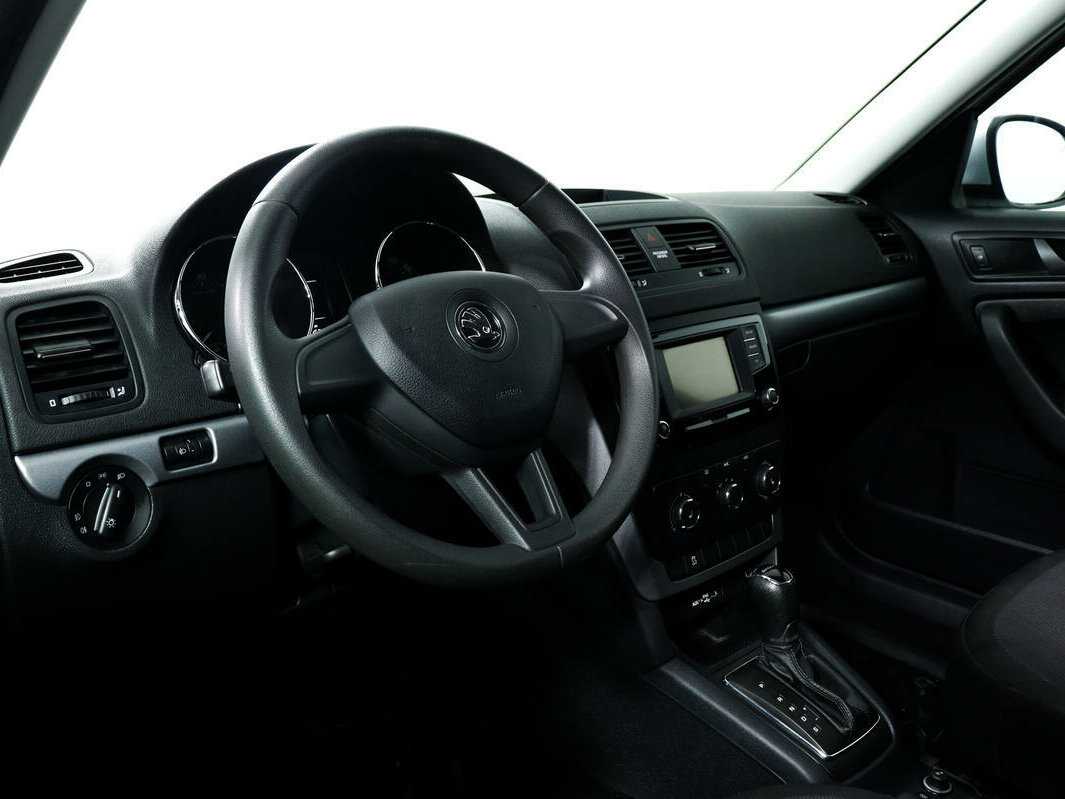 Skoda Yeti б/у, 2017, Автоматическая. Фото: #12