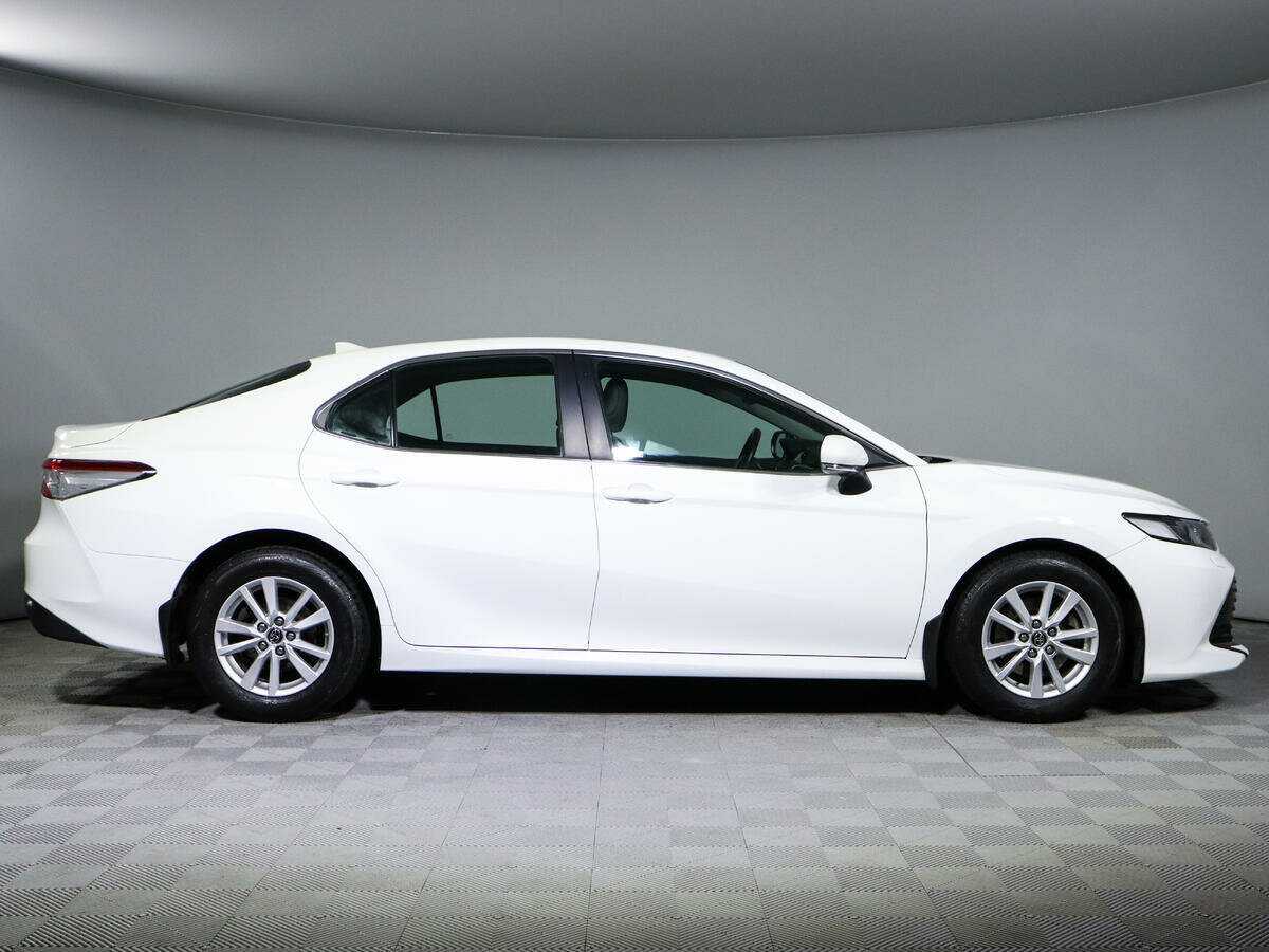 Toyota Camry б/у, 2018, Автоматическая. Фото: #3