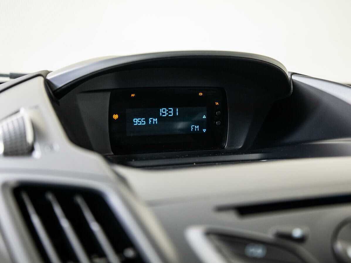 Ford Kuga б/у, 2014, Автоматическая. Фото: #16