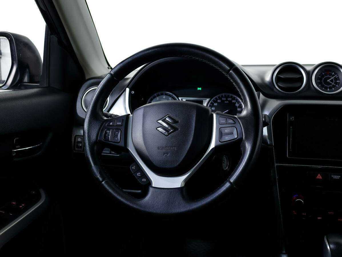 Suzuki Vitara б/у, 2016, Автоматическая. Фото: #9